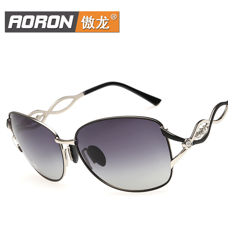 lunettes polaroid enfant 8