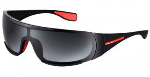 Charmantes lunettes Prada Sport homme