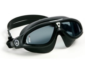 Jolie lunettes de soleil Aquasphere femme