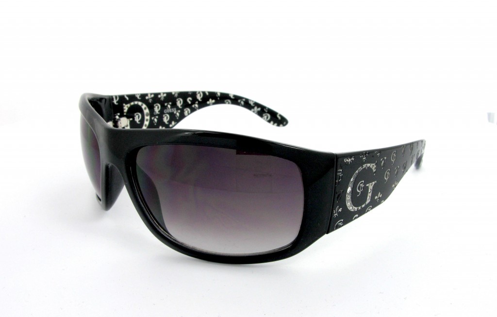 lunettes de soleil guess enfant 3